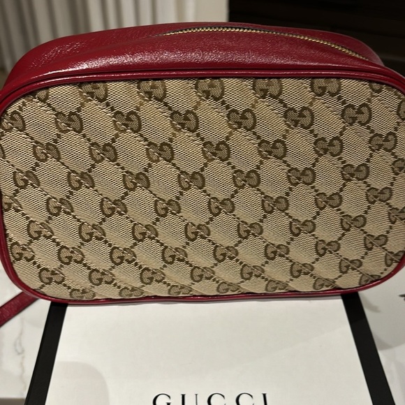 ☘️SOLD☘️ GUCCI Marmont Canvas Bag - Picture 3 of 6